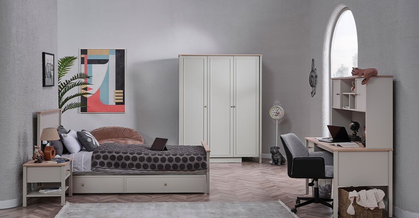Mono Youth Room